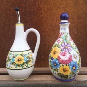 Bottiglie in ceramica per l'olio d'oliva di Ceramiche Liberati