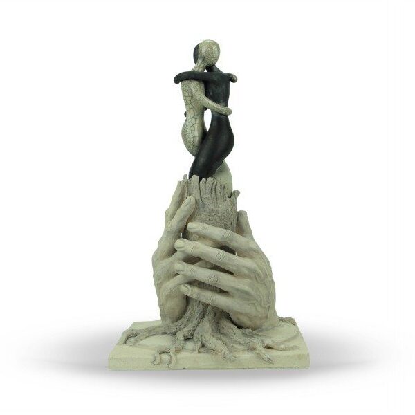 Scultura a tutto tondo in ceramica "La Forza"