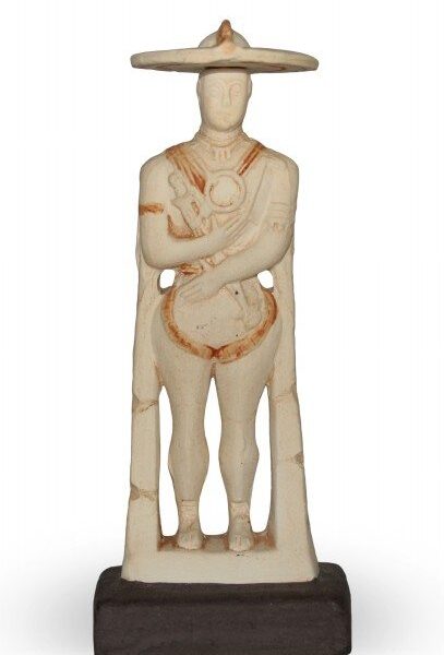 Guerriero di Capestrano in ceramica, scala 1:16
