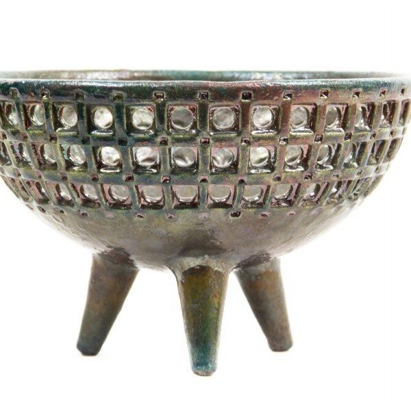 Centrotavola in ceramica raku tecnica giapponese, con tre piedi