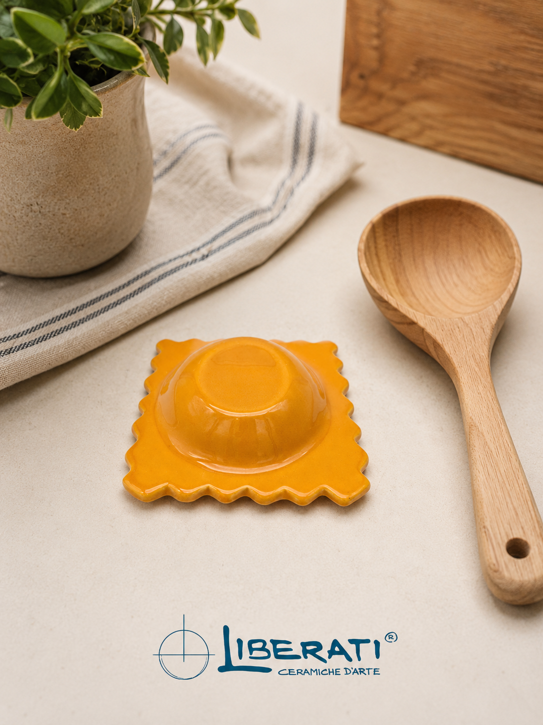 Raviolo Poggiamestolo in ceramica